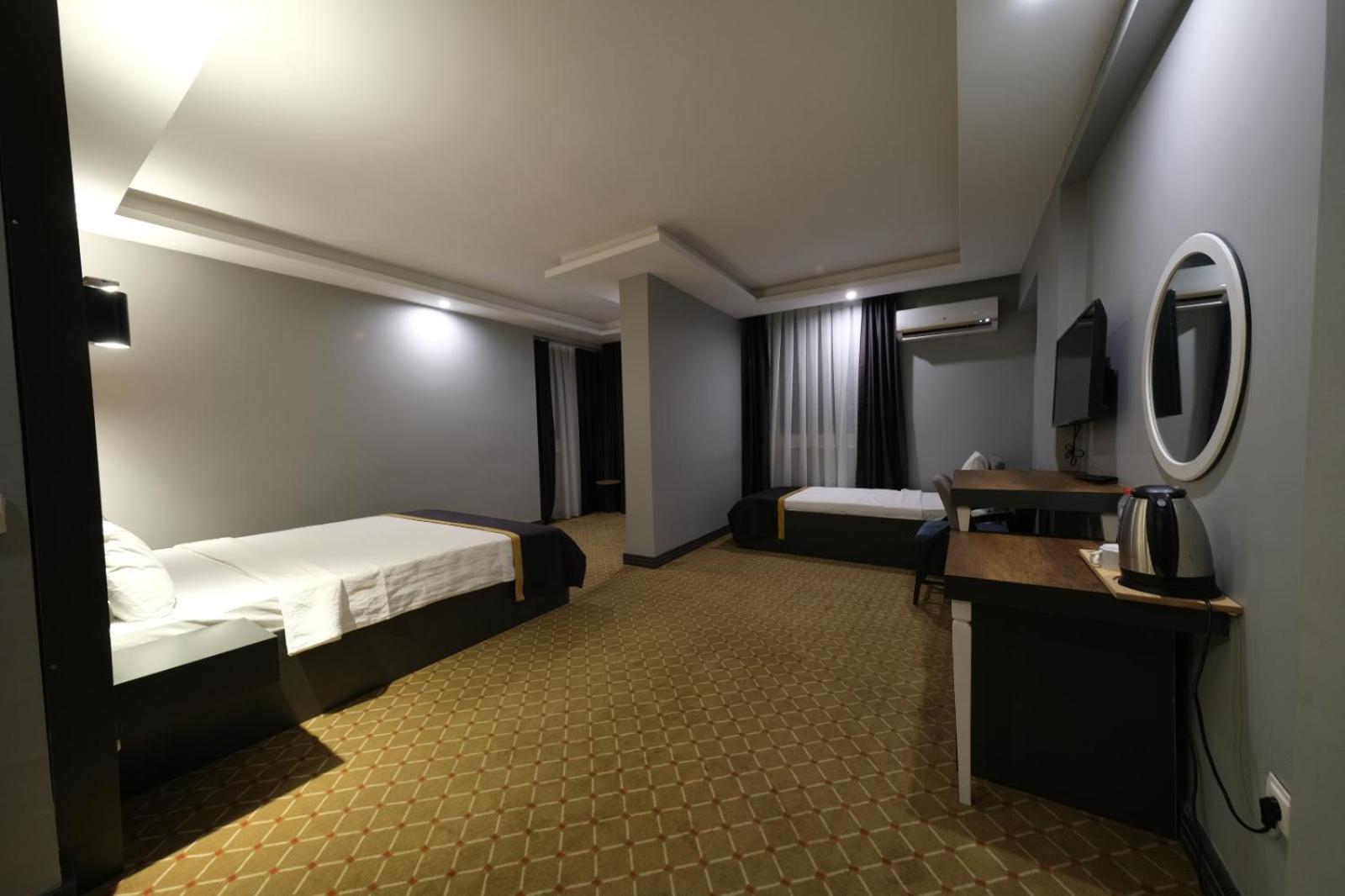 Eniza Hotel Μερσίνη Εξωτερικό φωτογραφία