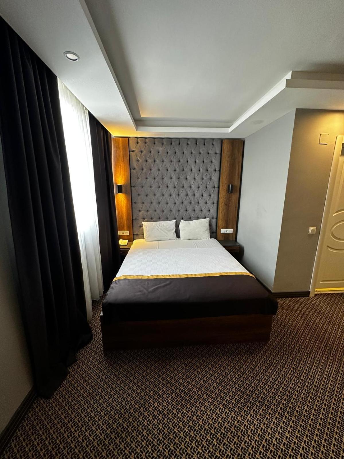 Eniza Hotel Μερσίνη Εξωτερικό φωτογραφία