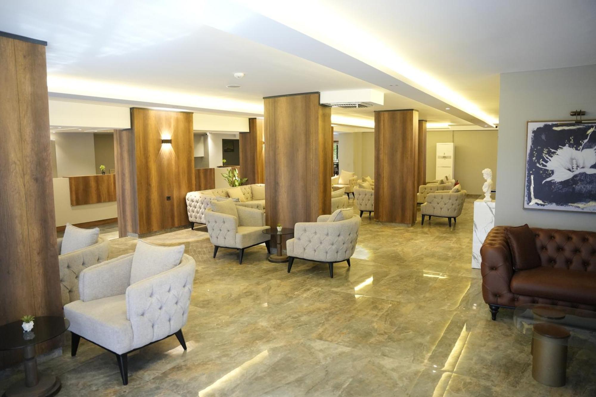 Eniza Hotel Μερσίνη Εξωτερικό φωτογραφία