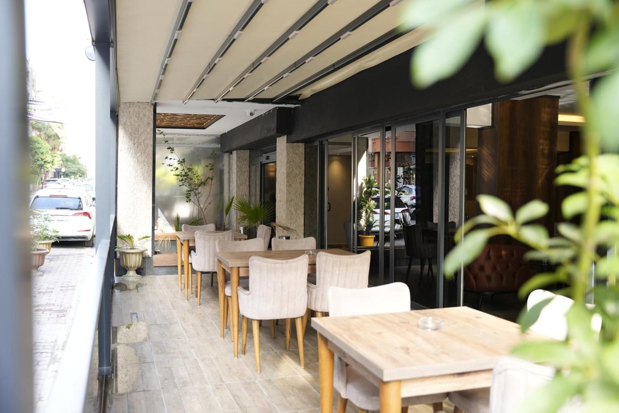 Eniza Hotel Μερσίνη Εξωτερικό φωτογραφία