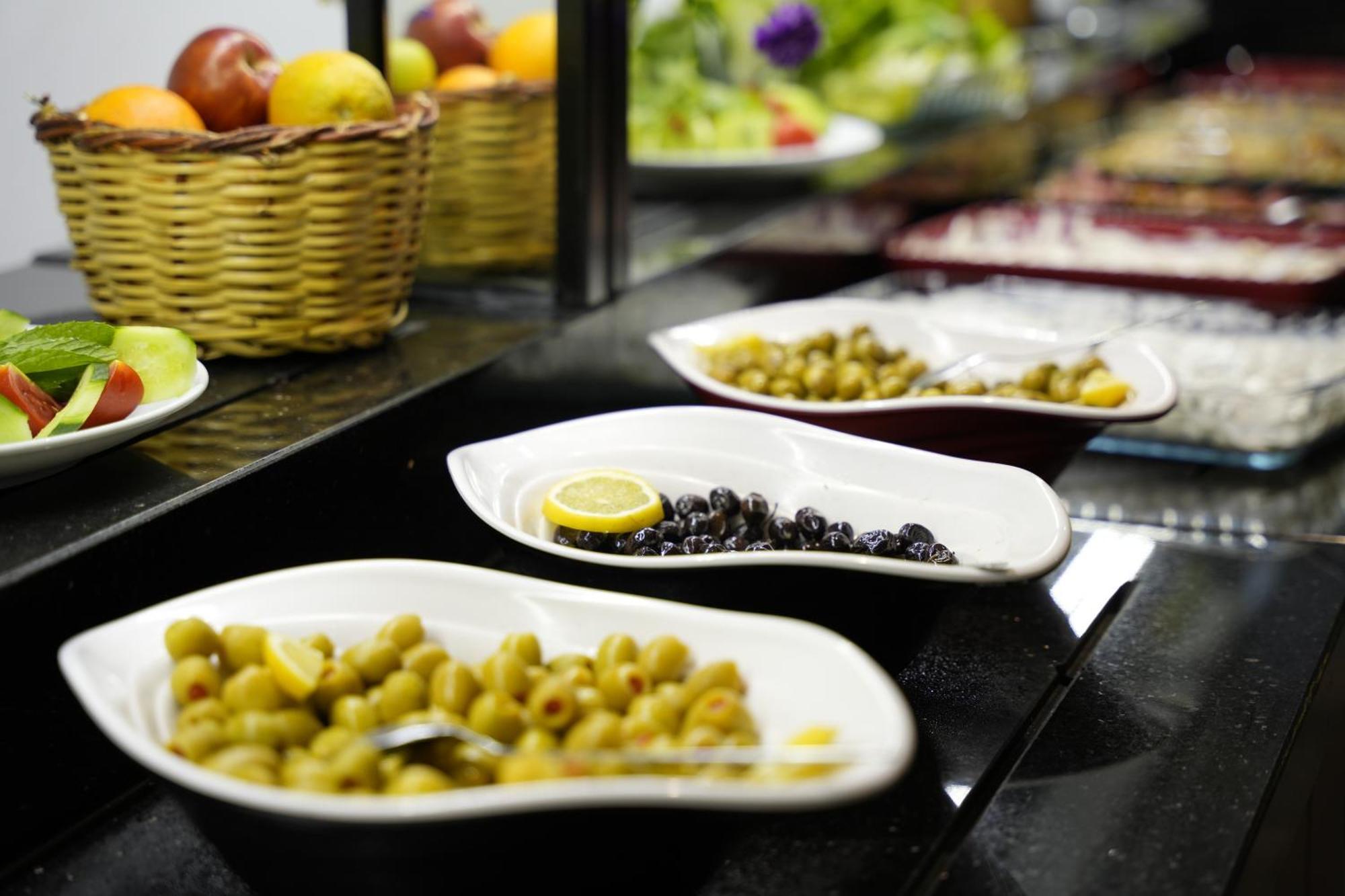 Eniza Hotel Μερσίνη Εξωτερικό φωτογραφία