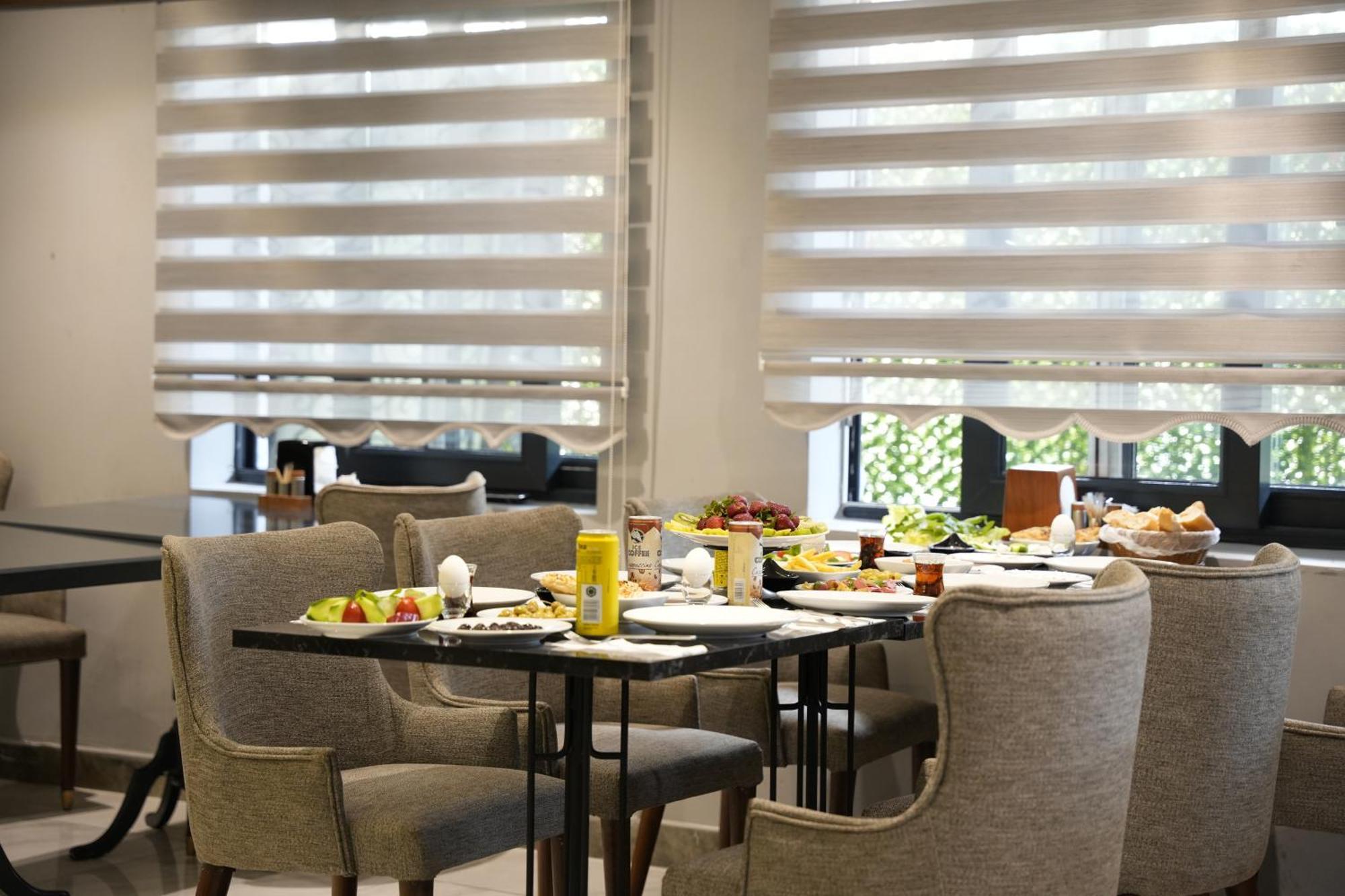 Eniza Hotel Μερσίνη Εξωτερικό φωτογραφία