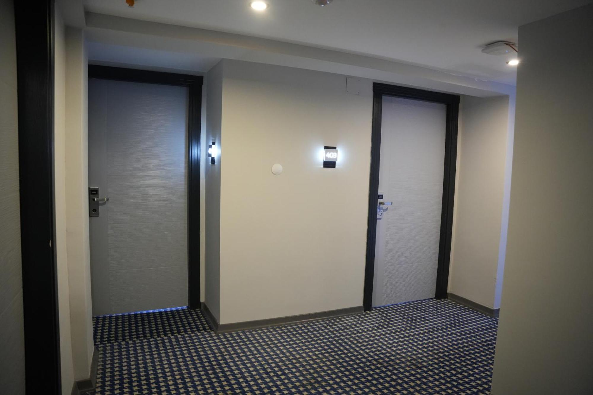 Eniza Hotel Μερσίνη Εξωτερικό φωτογραφία